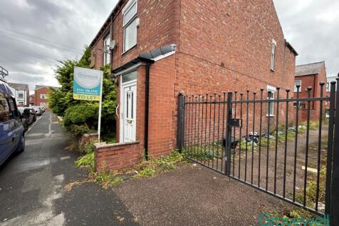 3-bed House, King St, Failsworth