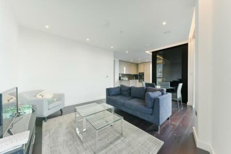 2-bed House, London