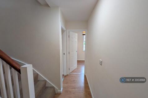 New property, photo 6 of 8