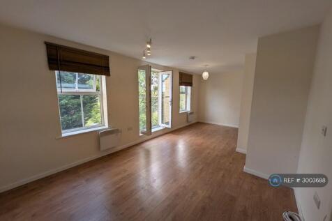 New property, photo 1 of 8
