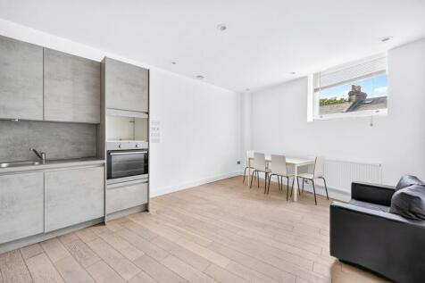 New property, photo 1 of 8