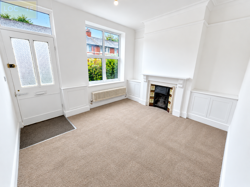 36 Woodfield Grove, Eccles, photo 2 of 18