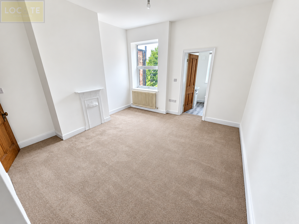 36 Woodfield Grove, Eccles, photo 6 of 18
