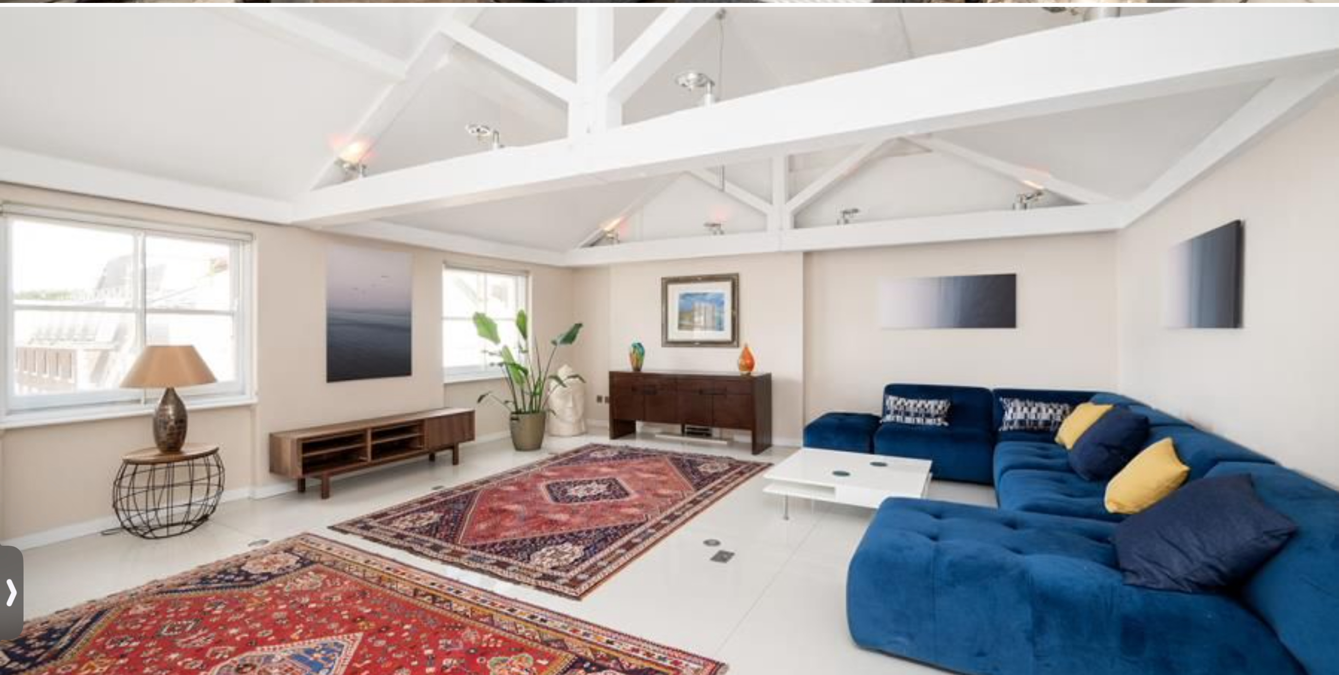 Flat 3/4 18 Hertford St, London W1J 7RT, photo 3 of 3