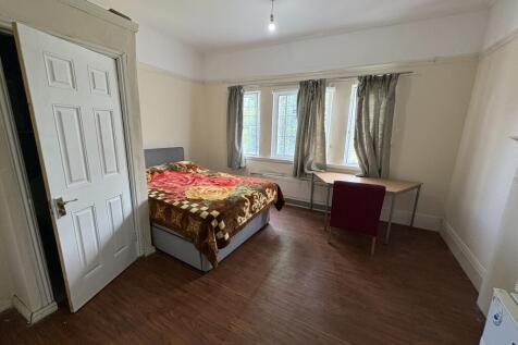house in Hermes Close, 6 Handsworth Wood Rd, Birmingham B20 2DR, UK