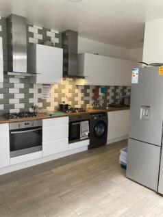 house in Canary Wharf, London E14, UK